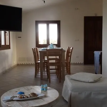 Da Luciana Сasa de vacaciones Orosei